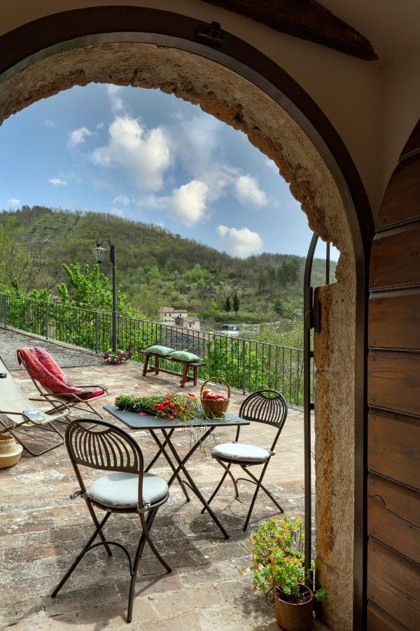 Residence Menotre Rasiglia Dış mekan fotoğraf