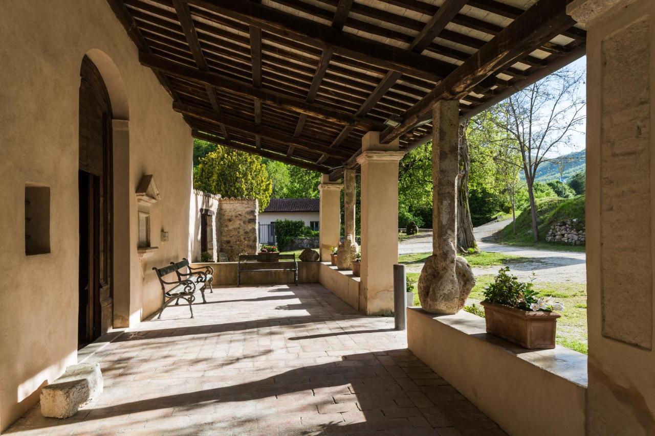 Residence Menotre Rasiglia Dış mekan fotoğraf